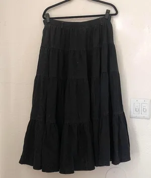 Vintage Black denim (100% Cotton) tiered maxi skirt elastic waist & belt loops - whimsygoth, grunge cottagecore fairycore Made in USA thumbnail 2
