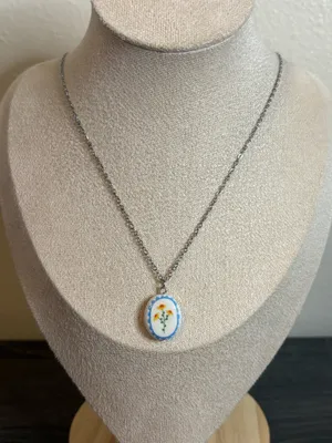 Handmade Silver Porcelain Flower Necklace thumbnail 1
