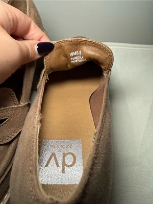 DV Dolce Vita Temecula Taupe Platform Lug Loafer Heels Women’s Size 6 thumbnail 8