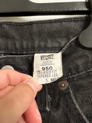 Levi’s Jeans 950 Relaxed Fit Tapered Leg thumbnail 2