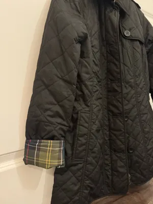 Barbour Jacket Women’s Quilted thumbnail 2