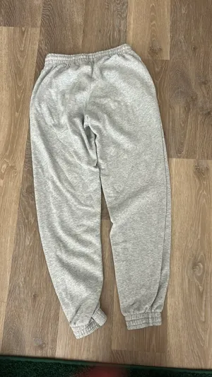Brandy Melville Sweatpants Grey thumbnail 3