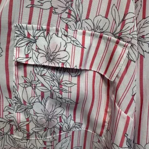 New York & Company Floral Striped Button Down Shirt Plus Size XXL thumbnail 3
