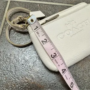 Coach Double Corner Double Zip Wristlet Pebbled Leather Chalk/Light Gold thumbnail 12