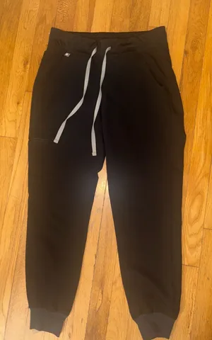 Figs black joggers- xsp - see imperfections! thumbnail 1