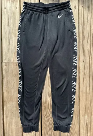 women’s small nike dri-fit black joggers with pockets thumbnail 1