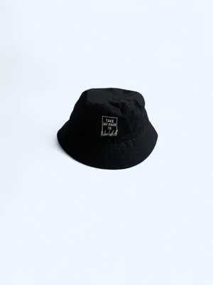 Black cotton "Take me back to New York" bucket hat by Robin Ruth thumbnail 2