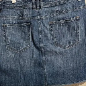 Y2k Denim‎ Distressed skirt size 14 thumbnail 3
