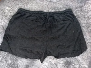 Black Flowy Shorts W Tie Size XL thumbnail 2