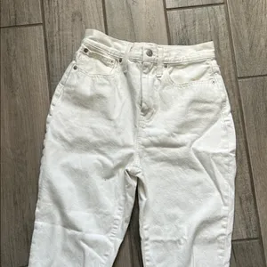 Madewell the mom Jean Cream Straight Leg Women's Jeans thumbnail 4