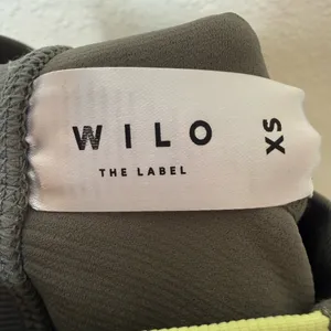 Wilo The Label 6” Racer Bike Shorts Olive and Lime Size XS Luxury Workout Gym thumbnail 6