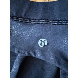 Lululemon Sports Bra Womens 6 Black Strappy Crossback Yoga Activewear Top thumbnail 4