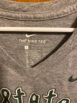 Nike MSU Michigan State University Shirt thumbnail 3