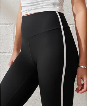 Abercrombie YPB SculptLUX 7/8 Leggings thumbnail 2