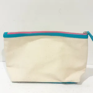 Ralph Lauren White Canvas Zip Top Cosmetic Travel‎ Case thumbnail 4