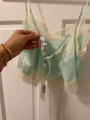 Frankies Bikinis Top thumbnail 2