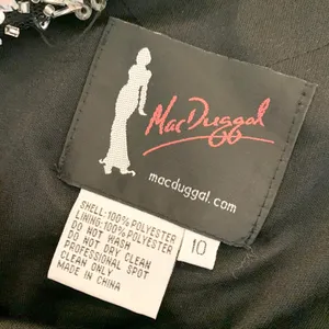 Mac Duggal 76544 Cap Sleeve Gown Women Size 10 Black Beaded Evening Dress Formal thumbnail 8