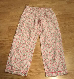 Victoria’s Secret glitter star print pajama pants thumbnail 1