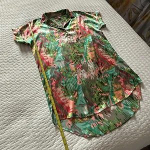 Victoria’s Secret Colorful Multi Color PJ Pajama Sleep Shirt Gown Sz M Medium thumbnail 2
