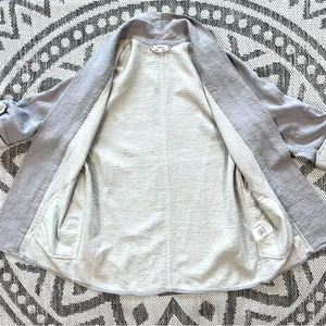 Aritzia Wilfred Lenglen Open Front Textured Jacket Blazer Kimono in Gray XS thumbnail 10