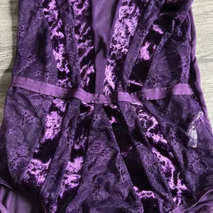 Leg avenue lace and velvet bodysuit thumbnail 2