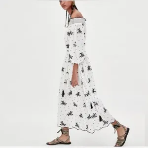 Zara White Off-Shoulder Floral Maxi Dress thumbnail 2