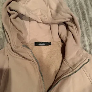 Trendy Queen Ecru/Sand Full Zip Cropped Fleece Hoodie Size L‎ thumbnail 4
