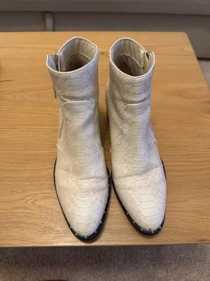Fergalicious Textured Cream Ankle Boots with Side Zip thumbnail 3