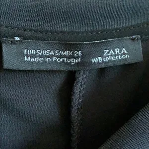 Zara black tee thumbnail 3