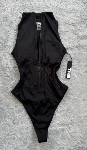 TA3 Sleeveless Surfy Thong Snatched Waist Lace Back Swimsuit Black Medium Reg thumbnail 1