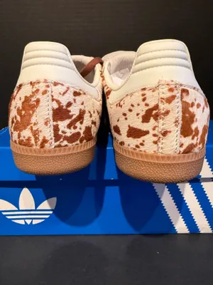 Women’s Adidss Samba LT cowprint size 8W thumbnail 3