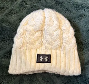 Cream Under Armour beanie thumbnail 1