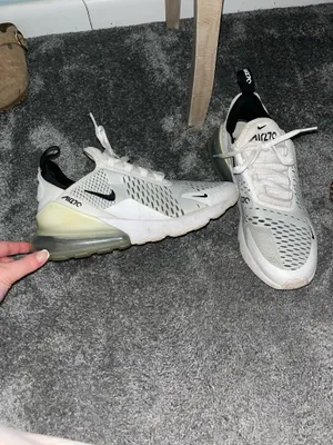 Nike Air 270 Shoes Max thumbnail 3