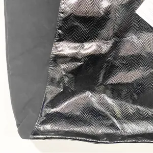 Jimmy Choo Parfumes Black Snakeskin Textured Shoulder Large Travel Tote Bag NEW‎ thumbnail 3