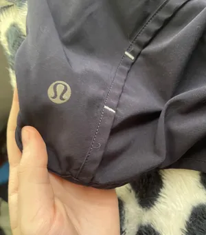 Lululemon Shorts thumbnail 3