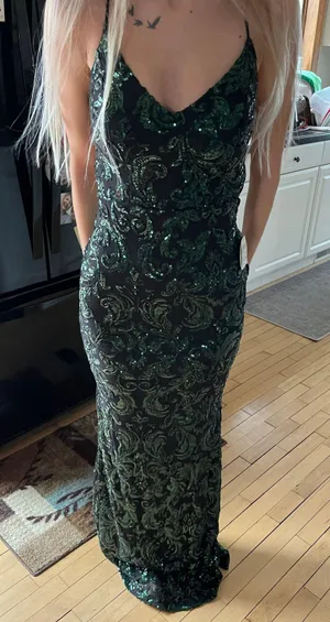 Windsor Prom Dress thumbnail 3