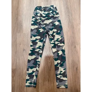 OFFLINE by Aerie Real Me 7/8 Leggings High Rise Camo Green‎ Tan Grey Womens M thumbnail 2