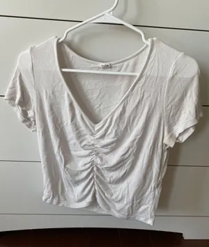 Garage White Crop Top Rouched Middle thumbnail 1