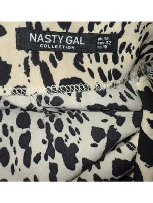 Nasty Gal size 10 leopard midi skirt with slit thumbnail 5