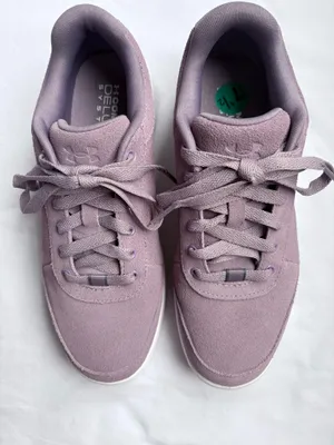 Under Armour ST Court Suede Sneakers Women’s 7.5 Mauve New thumbnail 1