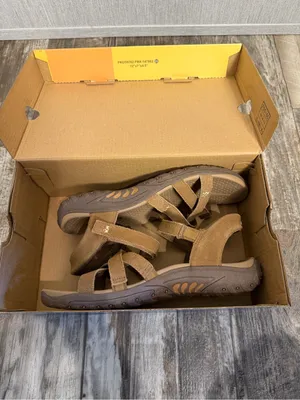 Skechers Women’s Brown Suede Strappy Outdoor Sandals Size 8.5 thumbnail 16