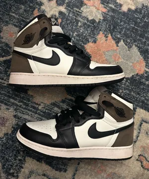 Jordan 1 Mocha High thumbnail 1