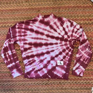 Calvin Klein Jeans Mock Neck Red & Grey Tie Dye Sweatshirt thumbnail 1