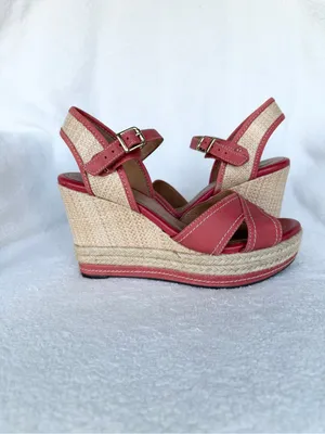 Clarks Coral /Beige Leather Wedge Espadrille Sandals Ankle Strap Buckle 6.5 thumbnail 3
