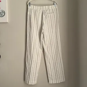 Old Navy Linen blend pants | Lagenlook | front and back pockets | Beachy Boho thumbnail 4