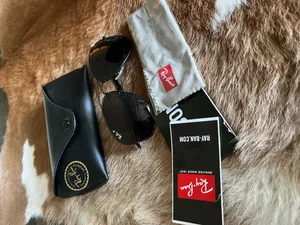 Ray-Ban Aviator Sunglasses Black RB3025 thumbnail 2