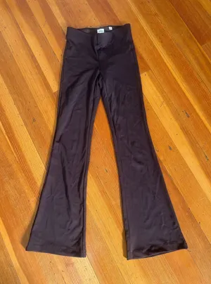 NWOT Aritzia Wilfred Candace pant Ribbed elastic waist XXS Dark brown espresso thumbnail 1