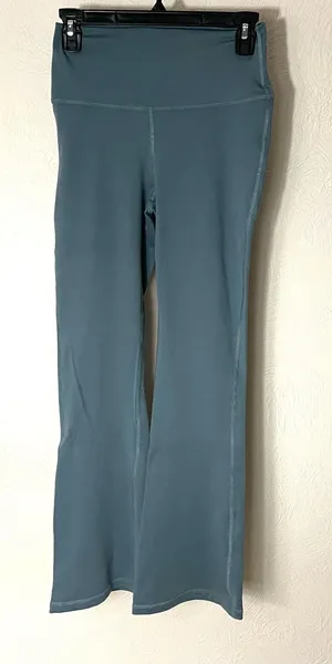 Gilly Hicks Gray High-Waist Flare Leggings thumbnail 1