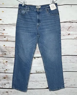 Abercrombie & Fitch NWT Sz 33/16R Blue Denim Ultra High Rise ‘90s Straight Jeans thumbnail 1