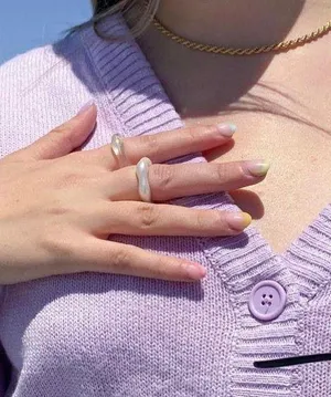 Gorgigi Wave Resin Rings Size 7 White thumbnail 1